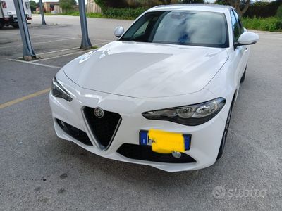 usata Alfa Romeo Giulia Giulia 2.2 Turbodiesel 180 CV AT8 AWD Q4 Executive