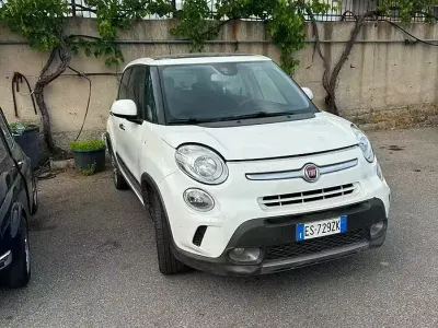 Usata Fiat 500L Trekking 85 CV (62 kW) 2014 Bianco Monovolume