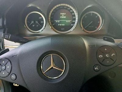 Usata Mercedes GLK320 224 CV (164 kW) 2009 Grigio SUV