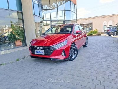 Usata Hyundai i20 84 CV (61 kW) 2022 Rosso Utilitaria