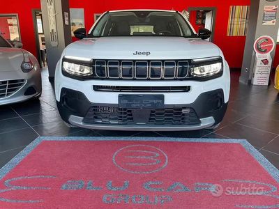 Usado Jeep Avenger Altitude 101 CV (74 kW) 2023 Blanco SUV