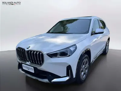 Usata BMW X1 xLine 150 CV (110 kW) 2022 Alpin white pastello SUV