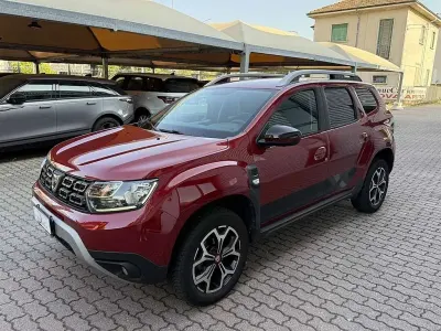 Usata Dacia Duster 116 CV (85 kW) 2019 Rosso / metallizzato SUV