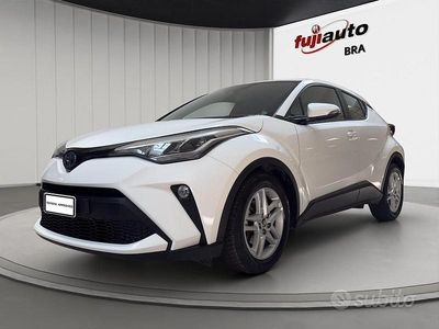 Occasion Toyota C-HR Active 122 ch (89 kW) 2023 Blanc SUV