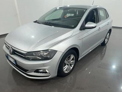 Usata VW Polo Comfortline 80 CV (58 kW) 2019 Argento Utilitaria