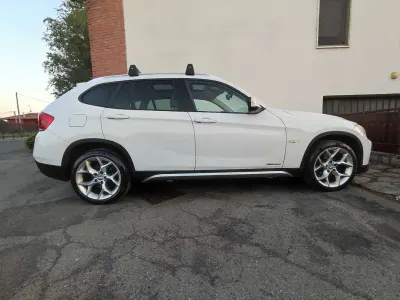 Usata BMW X1 143 CV (105 kW) 2011 Bianco SUV