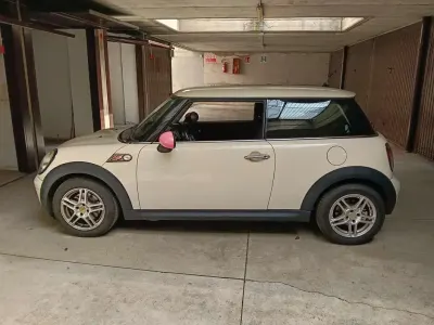 Usata Mini Cooper 75 CV (55 kW) 2010 Utilitaria