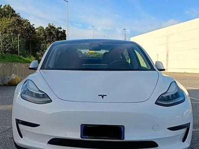 Usata Tesla Model 3 250 kW (340 CV) 2021 Bianco Berlina