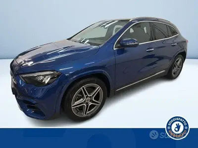 Usata Mercedes GLA200 AMG Line Premium 150 CV (110 kW) 2025 Blu SUV