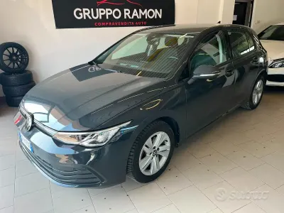 Usata VW Golf VIII Style 116 CV (85 kW) 2023 Other Berlina