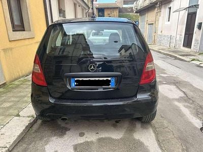 Usata Mercedes A180 109 CV (80 kW) 2009 Nero Monovolume