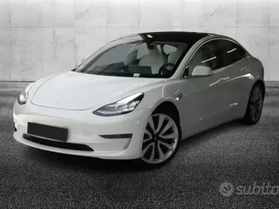 Usata Tesla Model 3 Performance 155 kW (211 CV) 2019 Bianco Berlina