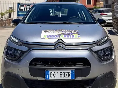 Usata Citroën C3 Shine 83 CV (61 kW) 2022 Grigio Utilitaria