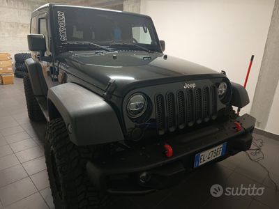 usata Jeep Wrangler jk 200cv