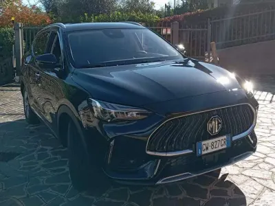 Usata MG HS Comfort 162 CV (119 kW) 2024 Nero SUV