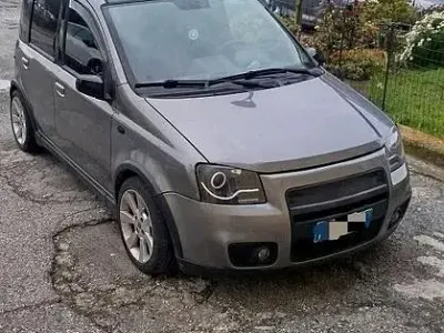Usata Fiat Panda 101 CV (74 kW) 2006 Utilitaria