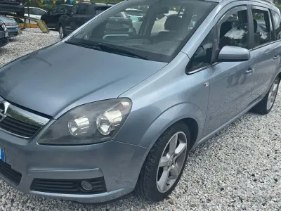 Usata Opel Zafira
