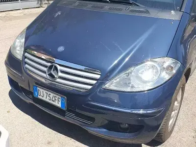 Usata Mercedes A180 Elegance 109 CV (80 kW) 2007 Blu Berlina
