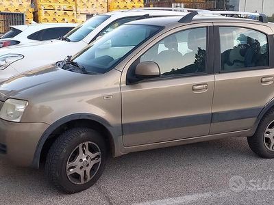 Usata Fiat Panda 4x4 60 CV (44 kW) 2010 Utilitaria