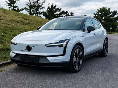 Usata Volvo EX30 Ultra 75 kW (102 CV) 2024 Bianco SUV