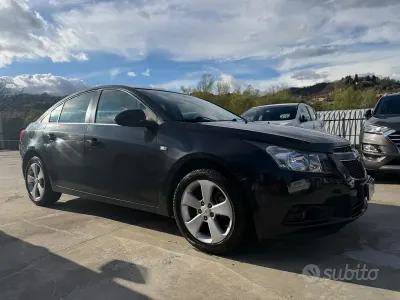 Usata Chevrolet Cruze LTZ 150 CV (110 kW) 2010 Nero Berlina