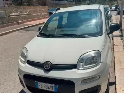 Usata Fiat Panda 69 CV (50 kW) 2018 Bianco Utilitaria