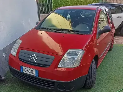 Usata Citroën C2 60 CV (44 kW) 2007 Rosso Utilitaria