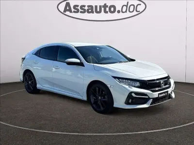 Usata Honda Civic Elegance 126 CV (92 kW) 2021 Bianco metallizzato Berlina