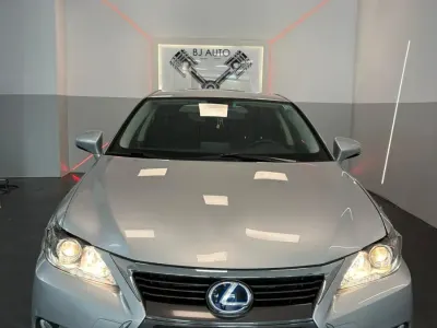 Usata Lexus CT200h Sport Line 99 CV (72 kW) 2016 Argento Berlina