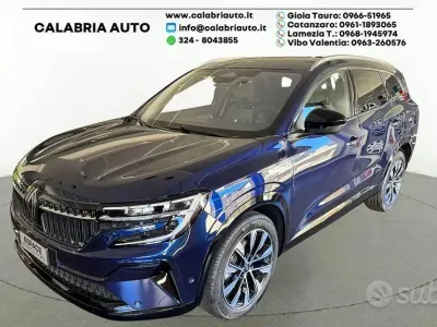 Usata Renault Espace Techno 131 CV (96 kW) 2024 Grigio SUV
