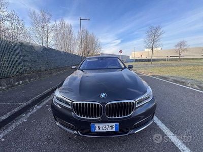 Usata BMW 730 265 CV (194 kW) 2018 Nero Berlina