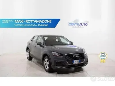 Usata Audi Q2 Business 116 CV (85 kW) 2019 Grigio SUV