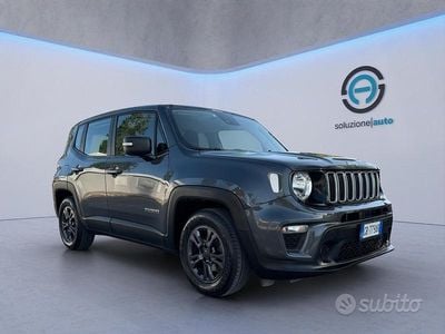 Occasion Jeep Renegade Longitude 120 ch (88 kW) 2023 Gris SUV