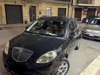 Usata Lancia Ypsilon 69 CV (50 kW) 2006 Utilitaria