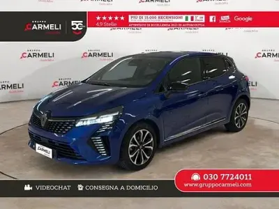 Usata Renault Clio Techno 91 CV (66 kW) 2025 Blu Utilitaria