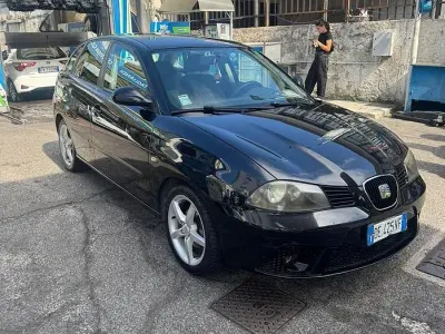 Usata Seat Ibiza 69 CV (50 kW) 2007 Nero Utilitaria