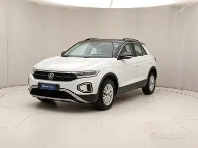 Usata VW T-Roc Style 116 CV (85 kW) 2023 Bianco SUV