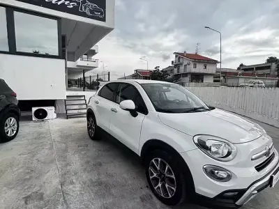 Usata Fiat 500X Lounge 120 CV (88 kW) 2017 Bianco SUV