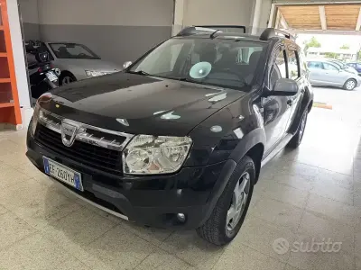 Usata Dacia Duster 110 CV (80 kW) 2011 Nero SUV
