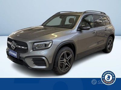 Mercedes GLB200