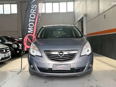 Usata Opel Meriva Cosmo 120 CV (88 kW) 2013 Grigio Monovolume