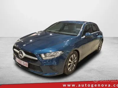 Begagnad Mercedes A160 Business 95 HK (69 kW) 2020 Blå Sedan