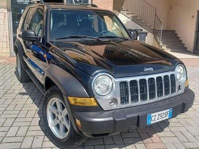 Usata Jeep Cherokee Limited 163 CV (119 kW) 2006 Nero SUV