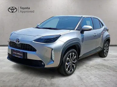 Usata Toyota Yaris Cross Trend 116 CV (85 kW) 2022 Grigio SUV