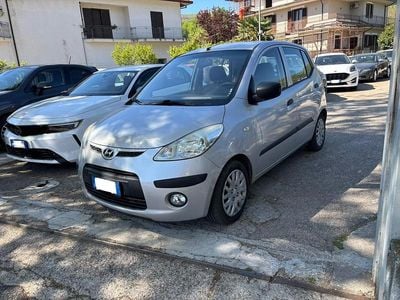 Gebraucht Hyundai i10 Style 66 PS (48 kW) 2010 Silber Kleinwagen