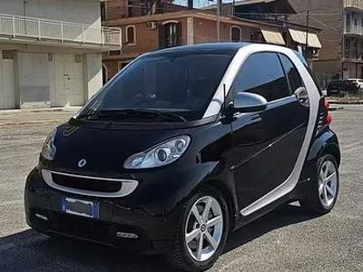 Begagnad Smart ForTwo Coupé 71 HK (52 kW) 2011 Svart Sportkupé