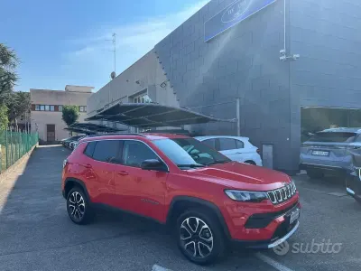 Usata Jeep Compass Limited 131 CV (96 kW) 2024 Rosso SUV