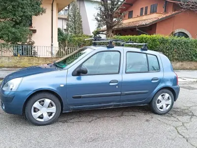 Usata Renault Clio II 58 CV (42 kW) 2007 Berlina