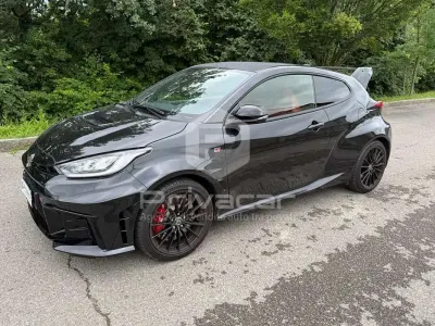 Nuova Toyota Yaris Aero 280 CV (205 kW) 2026 Nero Utilitaria