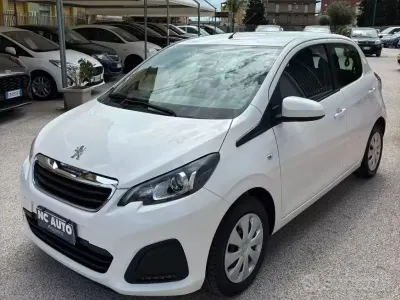Usata Peugeot 108 Active 69 CV (50 kW) 2018 Bianco Berlina
